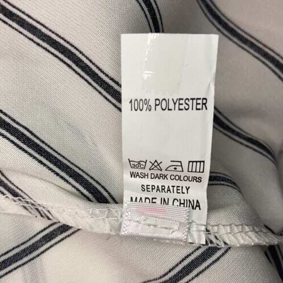 Summer blouse off the shoulder - Picture 3 of 3